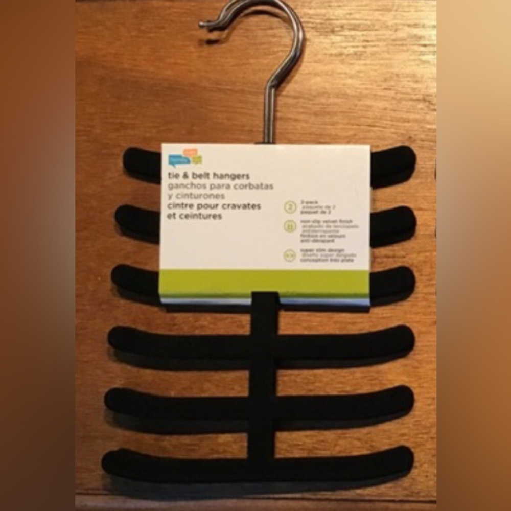 Men’s (Unisex) Tie / Belt Hanger BLACK Velvet NWT